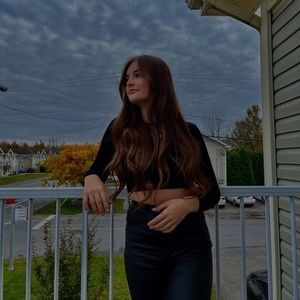 Meet your Posher, Gabrielle